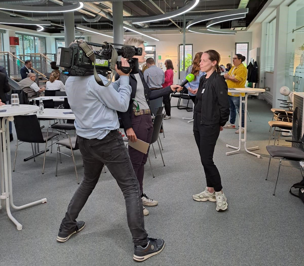 Jennie Potratz hat dem Fernsehsender NOA4 ein Interview gegeben und konnte den AK Segeberg bestens bewerben.