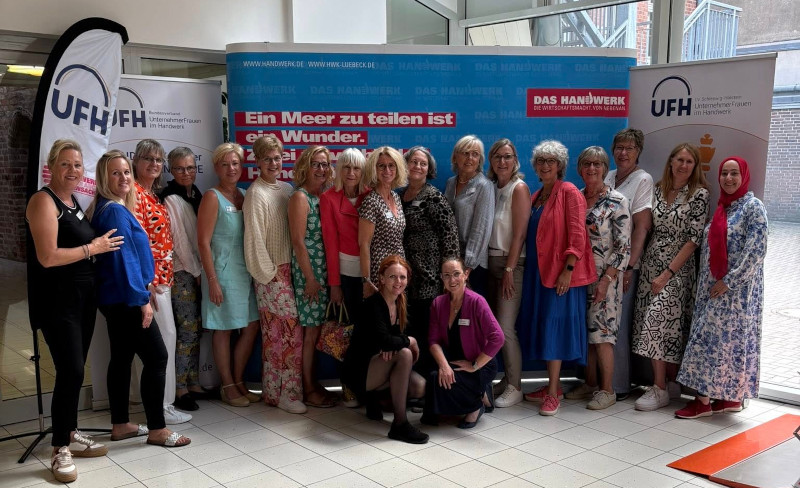 Unternehmerfrauen im Handwerk Lübeck: Gruppenfoto 